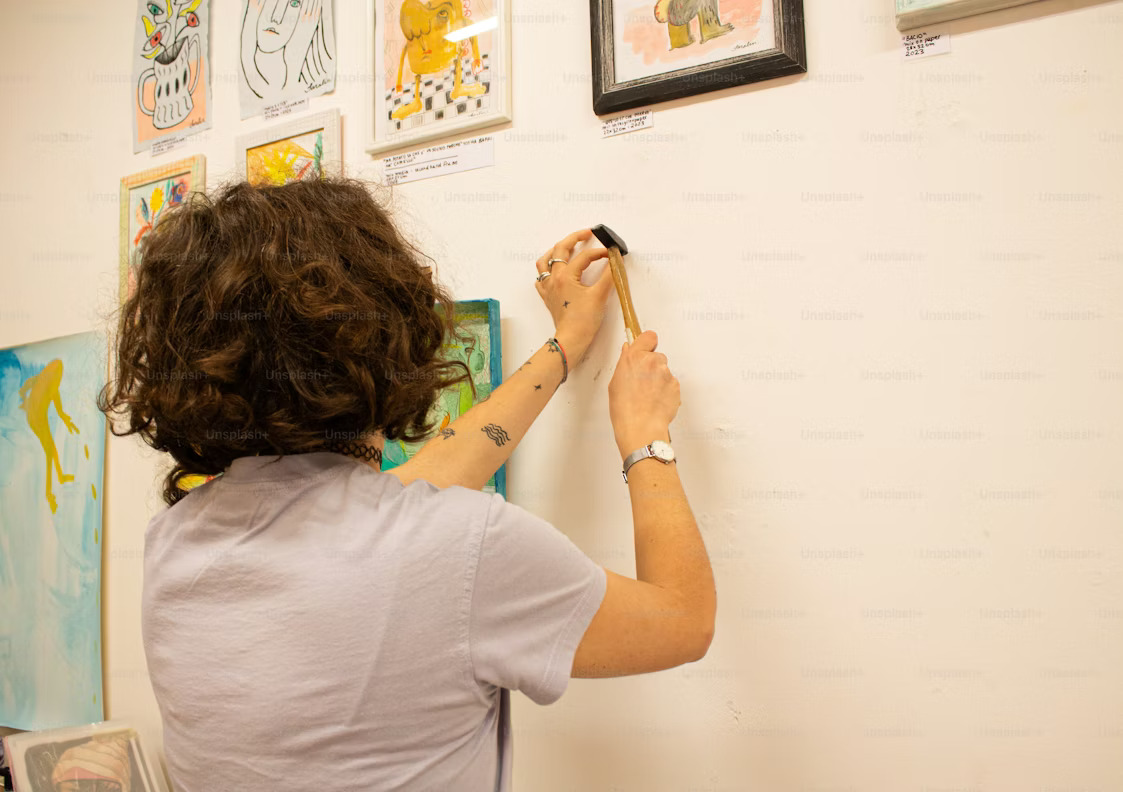 Art And Picture Hanging